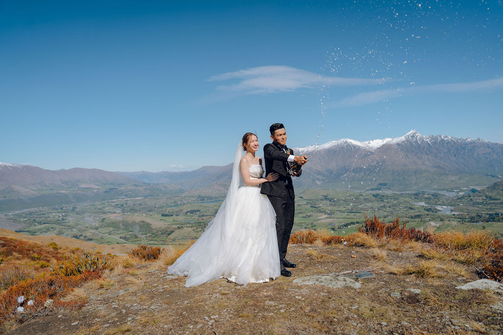 Champagne toast elopement Queenstown