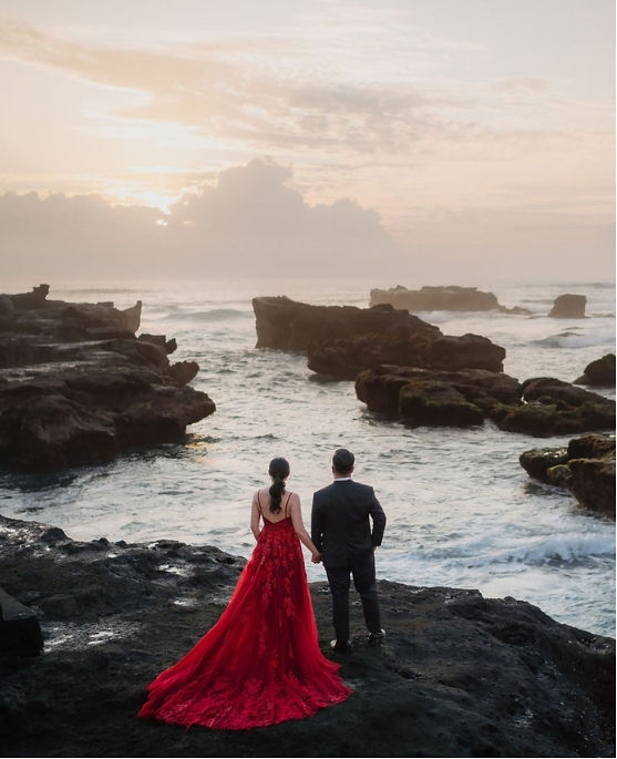 Wedding Chicks feature image