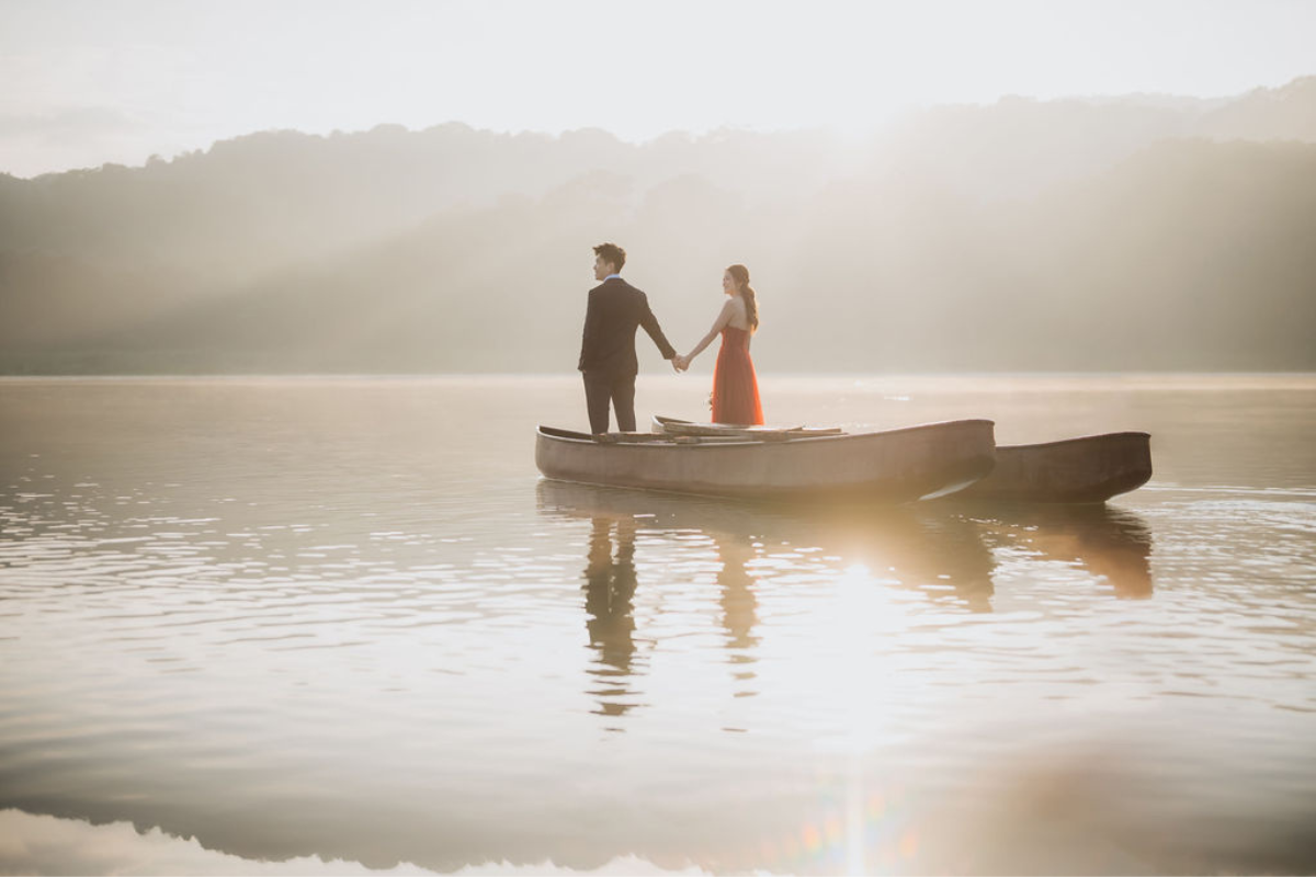 Shimmering Sunrise — couple portfolio in Bali