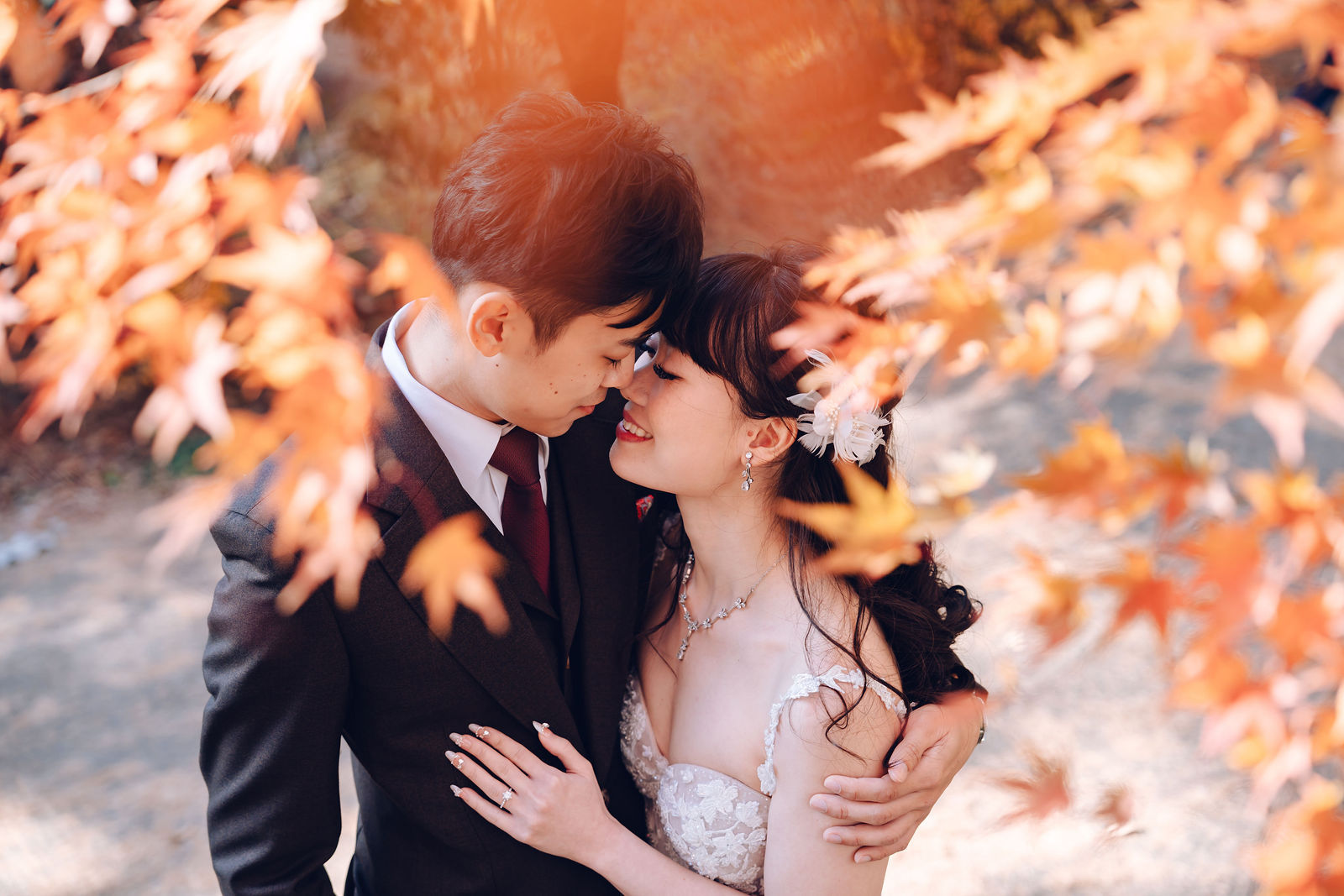 Japan autumn foliage pre-wedding photography 2026